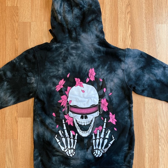 DREAM CLOTHING Tops - 🚨FINAL MARKDOWN🚨DREAM Lightweight Hoodie